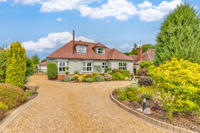 Thumbnail Detached house for sale in Raffin Green Lane, Datchworth, Hertfordshire