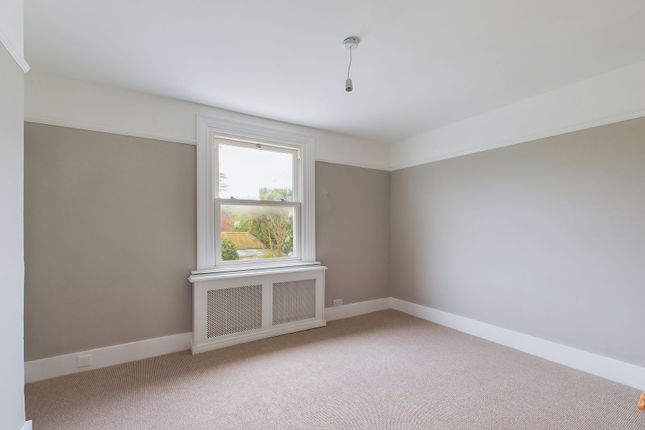 Flat for sale in First Floor Flat, 25 Belsize Road, Worthing