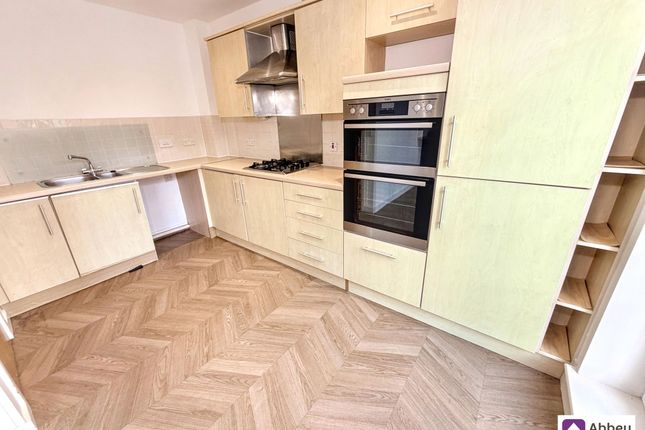 30 Larchmont Road, Leicester photo 4