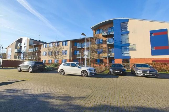 Flat for sale in Pretoria Road, Chertsey