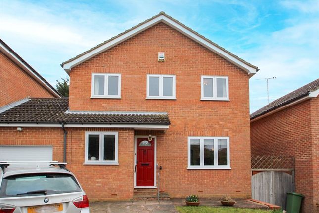 Thumbnail Detached house to rent in Tintern Close, Harpenden, Hertfordshire