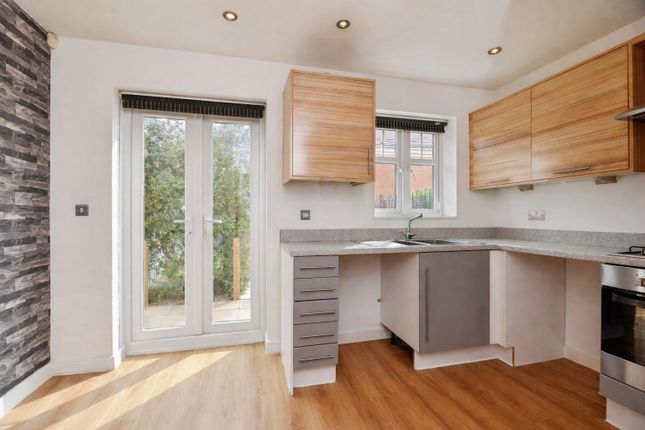 11, Kingsbridge Crescent, Middlesbrough photo 4