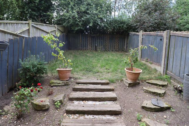 5, Elvaston Park, Hull photo 2