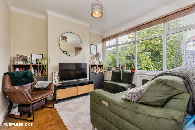 Arbury Avenue, Cheadle Heath photo 2