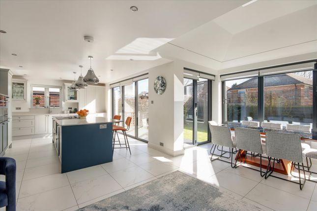12, Camden Avenue, Tunbridge Wells photo 2