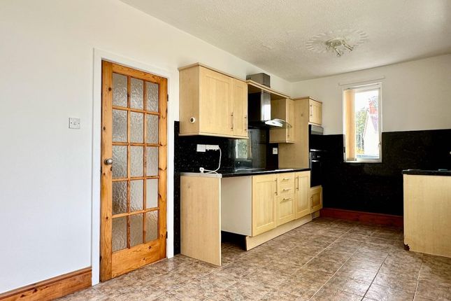 Semi-detached house to rent in Mount Pleasant, Gowerton, Swansea