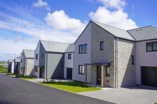 Thumbnail Detached house for sale in Highfields, Newquay