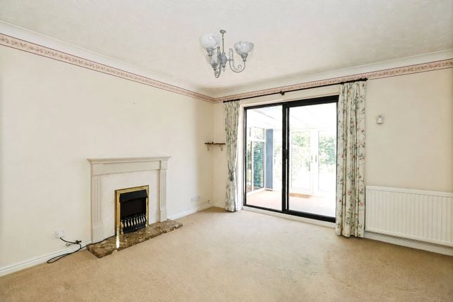 6, Pinewood Court, Cheshire photo 2