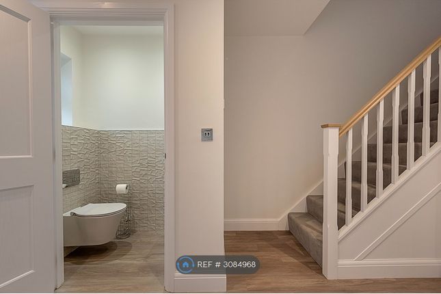 Wheathampstead, St. Albans photo 3