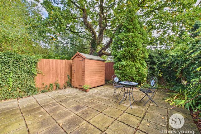 14 Feildens Farm Lane, Blackburn photo 4