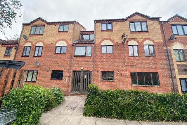 Thumbnail Flat to rent in Bellcroft, Edgbaston, Birmingham