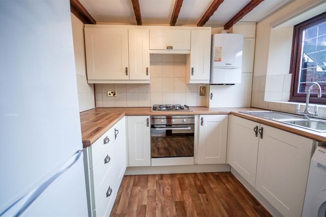 1, Bronte Close, Cheltenham photo 2