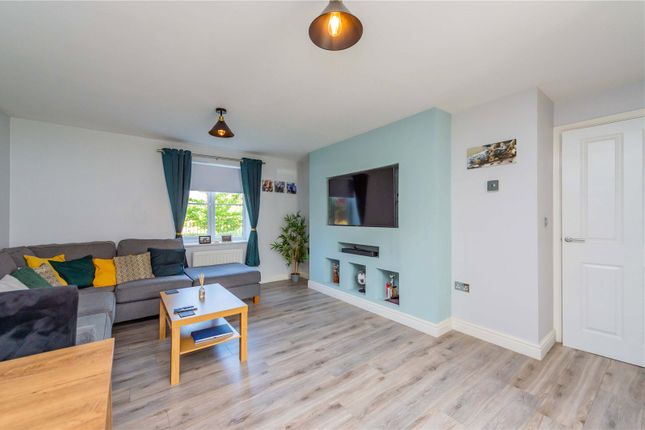 16, Sorbus Avenue, Telford photo 2