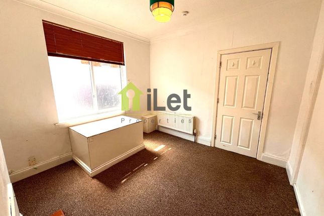 19 Alcombe Road, Northampton photo 2