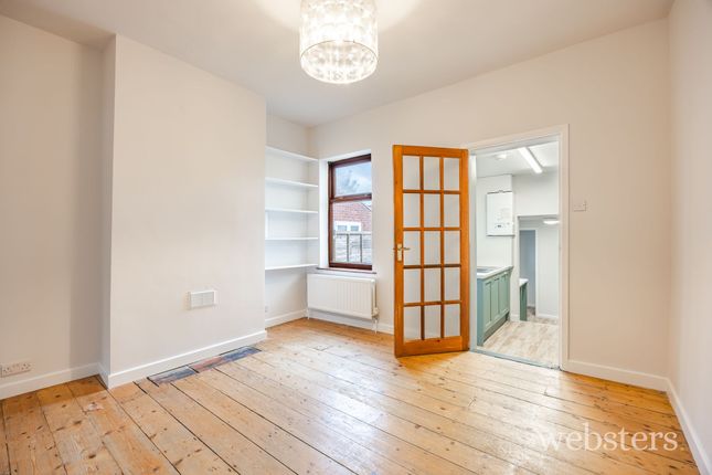 43 Swansea Road, Norwich photo 3