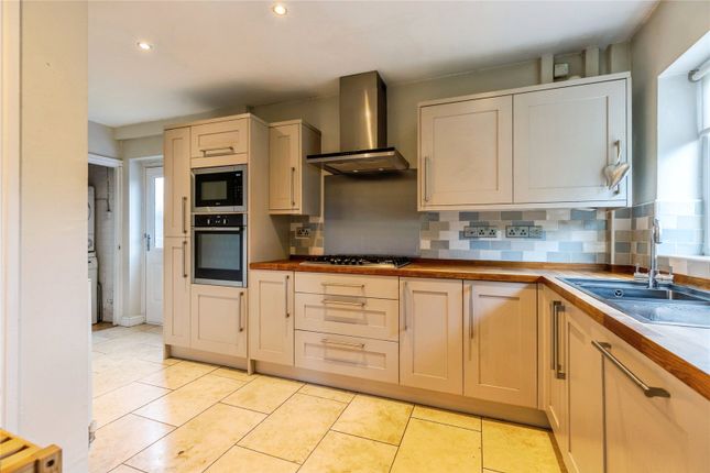 48, Ripon Avenue, Manchester photo 4
