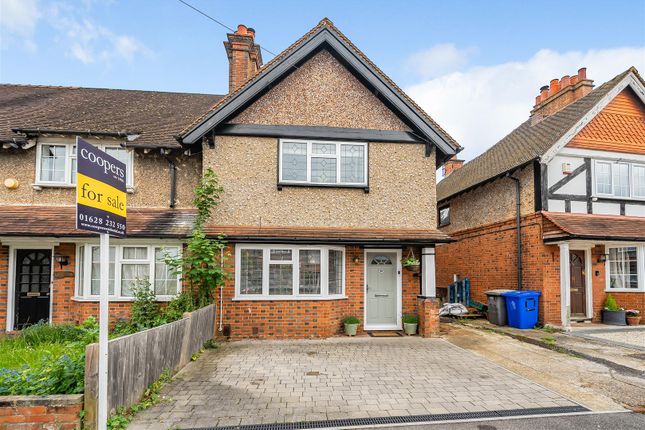 End terrace house for sale in Portlock Road, Maidenhead