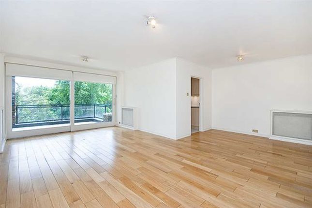 Flat to rent in Hamilton House, St John's Wood, 1 Hall Road, London