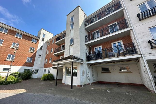 Thumbnail Flat for sale in Chantry Close, Abbey Wood