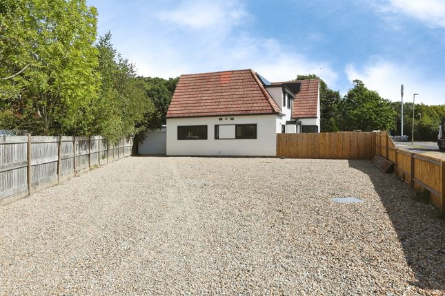 134, Rowner Lane, Gosport photo 4