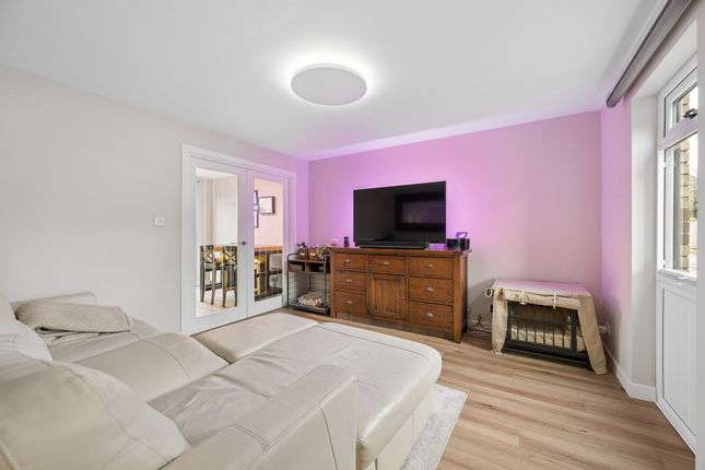 25 Bailielands, Linlithgow photo 4
