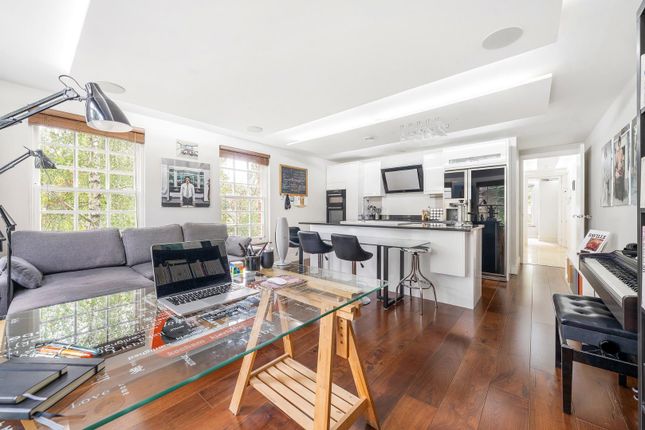 Flat D, 129, Upper Tulse Hill, London photo 3