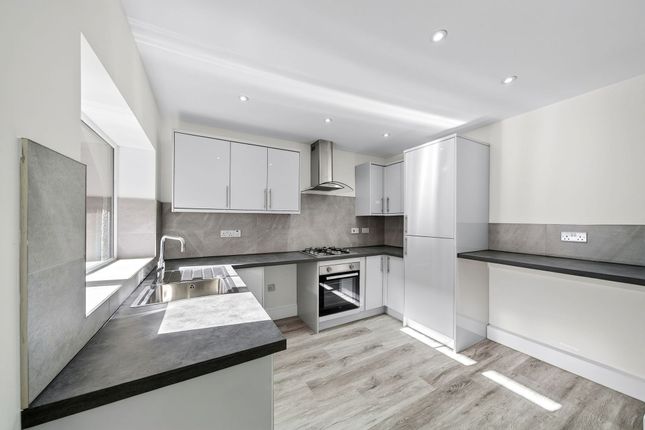32 West High Street, Leven photo 3