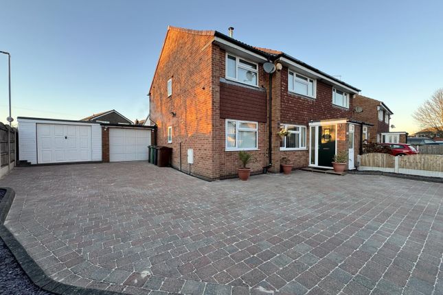 1, Dunrobin Avenue, Leeds photo 2