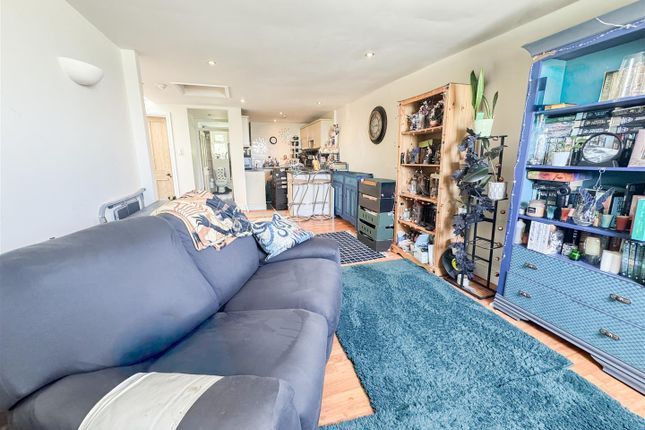 80, Marina, St. Leonards-On-Sea photo 4