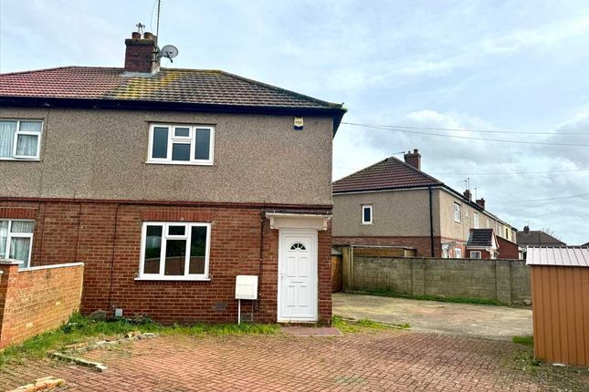 Thumbnail Semi-detached house to rent in Beechwood Road, Slough