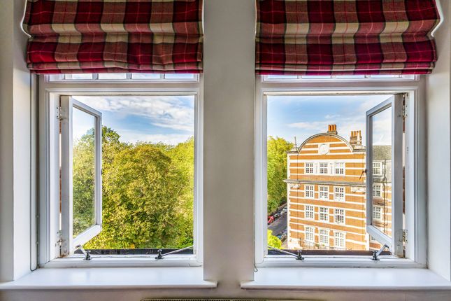 Flat 23A, North Gate,, Prince Albert Road, London photo 3
