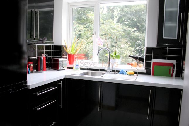 Flat for sale in Wood Grove, Newcastle Upon Tyne, Tyne And Wear