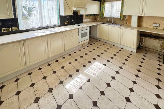 36, Woodcroft, Shropshire photo 4