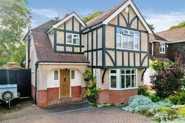 Detached house for sale in Elmsleigh Gardens, Southampton