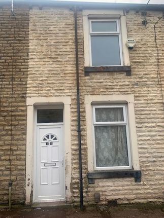 Terraced house to rent in Queensberry Road, Burnley