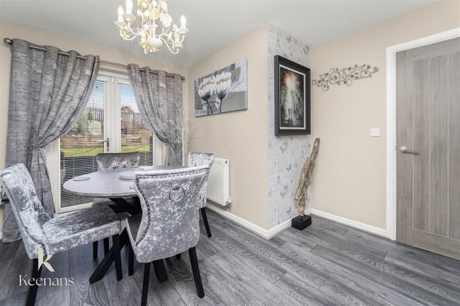 20, Brambling Drive, Bacup photo 3