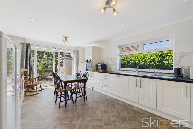 37 Dunes Road, New Romney photo 3
