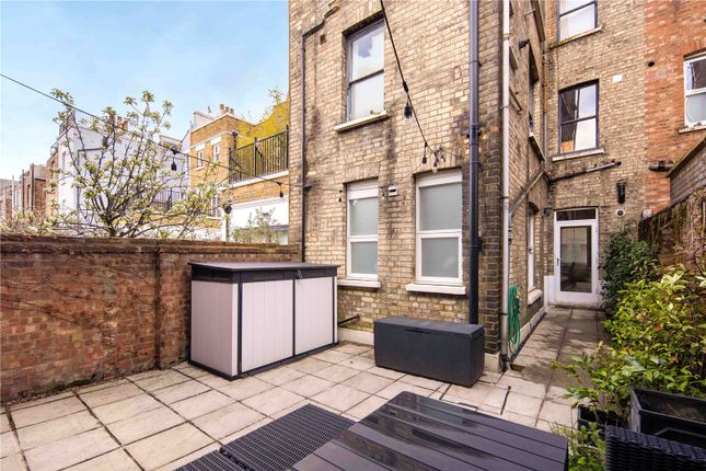 Flat for sale in Fleet Road, London