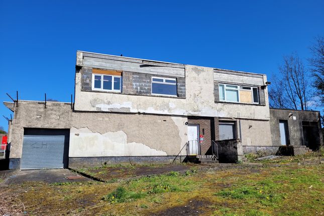 Thumbnail Flat for sale in Castlehill Road, Dumbarton, Dunbartonshire