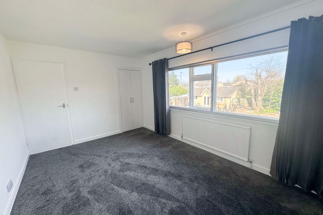 31,, Halkingcroft, Slough photo 3