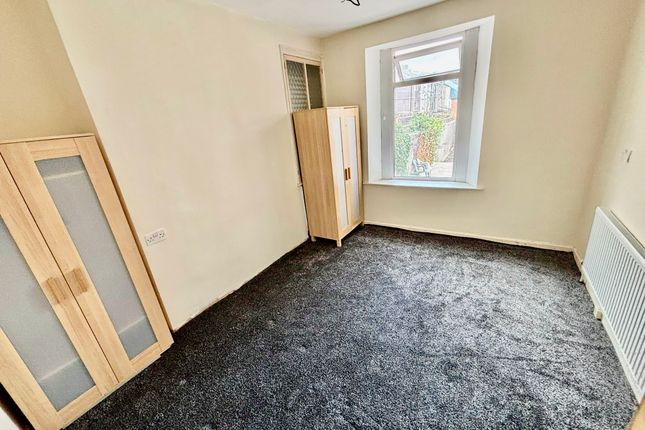 7, Burman Street, Swansea photo 5