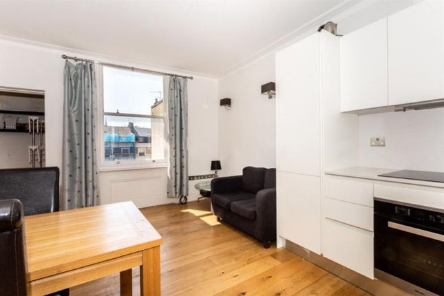 Flat to rent in Ivory House, Talbot Square