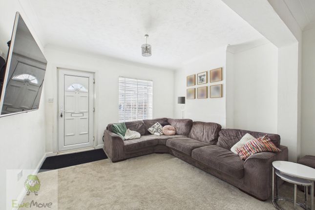 13, COOLING ROAD, ROCHESTER photo 4
