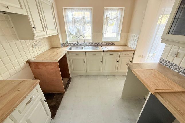 4, Mountbatten Way, Caister-On-Sea photo 2