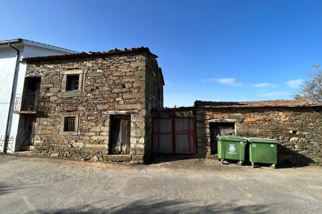 Thumbnail Town house for sale in Amoreira Fundeira, Portela Do Fojo-Machio, Pampilhosa Da Serra, Coimbra, Central Portugal