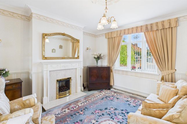4, Fairview Avenue, South Shields photo 2