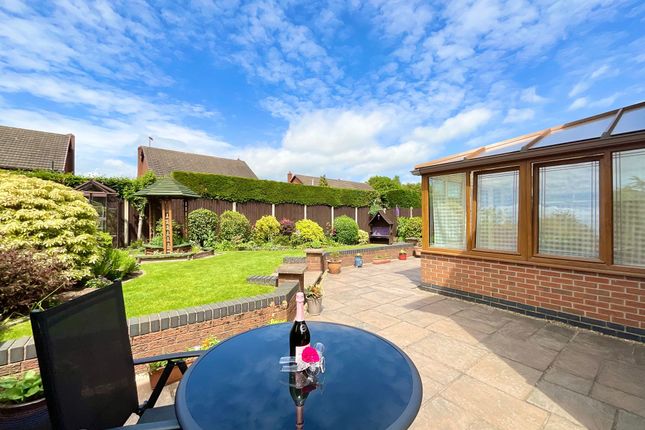 7 Westfields Rise, Crewe photo 2