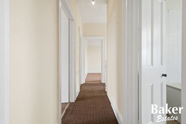 40b, Richmond Road, Ilford photo 3