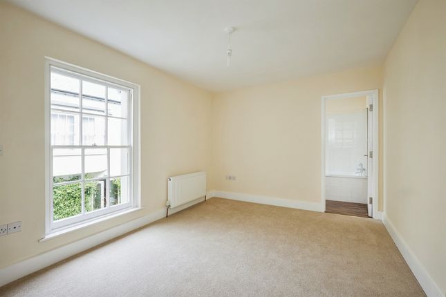 Property for sale in Lyons Walk, Shaftesbury