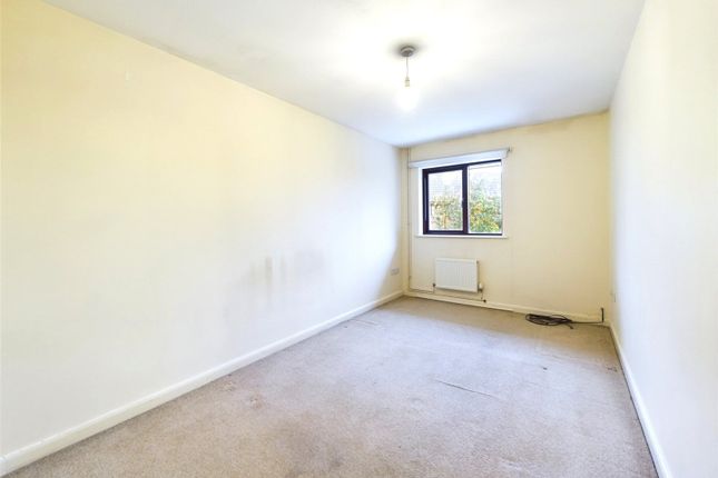 58, Colchester Road, Walthamstow photo 4